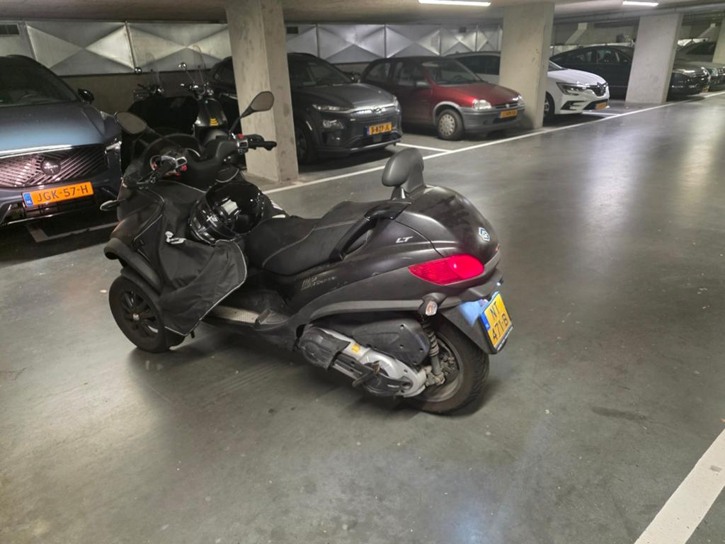 Piaggio MP3 500 Sport - Zwart - Goed onderhouden, Motoren, Scooter, Motorrijbewijs A, Gebruikt, Particulier