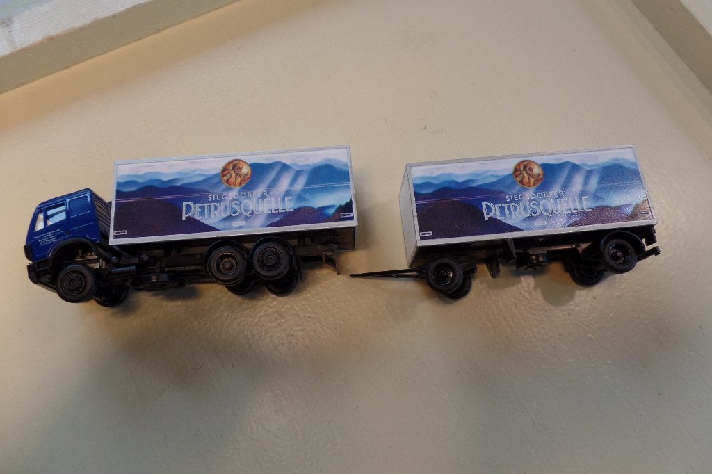 Mercedes vrachtwagen / aanhanger Siegsdorfer (Herpa)  , Verzenden, Gebruikt, Bus of Vrachtwagen, Herpa