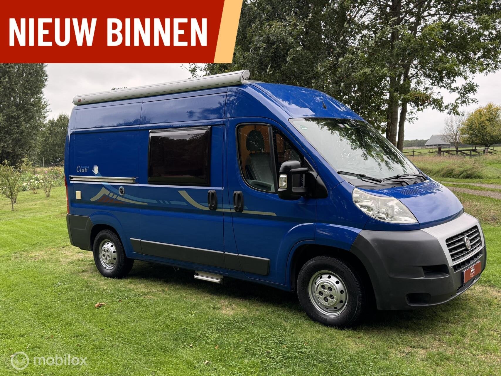 Adria Club 540 | Buscamper, Caravans en Kamperen, Ringverwarming, Tot en met 2, Bedrijf, Airconditioning