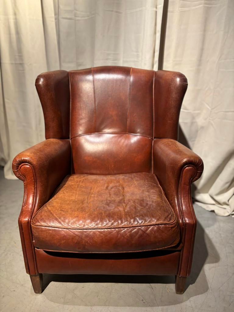 Oorfauteuil Runderleer, Huis en Inrichting, Fauteuils, Gebruikt, Leer, 50 tot 75 cm, 75 tot 100 cm, Ophalen of Verzenden
