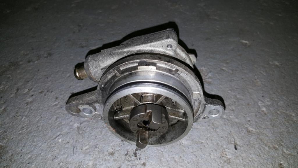 Vacuumpomp BMW E46 320 d 2000, Ophalen of Verzenden