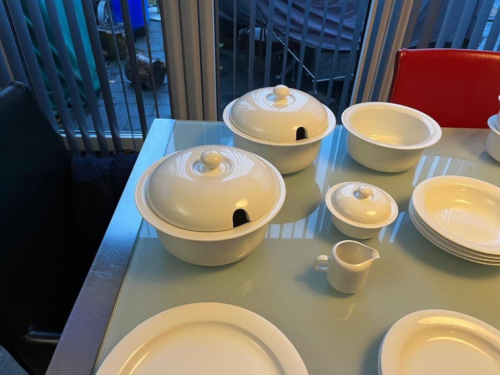 Arabia Arctica servies ,     Bieden, Keramiek, Overige typen, Ophalen of Verzenden, Zo goed als nieuw