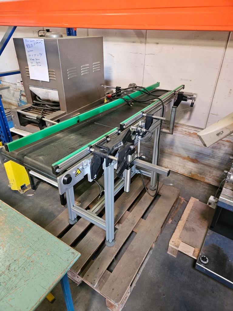 Lopende band in snelheid verstelbaar ,
160 , 40 , 100, Ophalen, 1200 watt of meer, 70 mm of meer