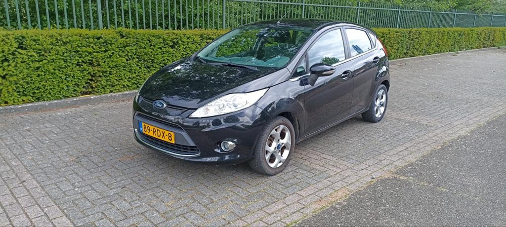 Ford Fiësta 1.25 60KW 5DR 2011 Zwart, Auto's, Voorwielaandrijving, 1242 cc, Zwart, Origineel Nederlands