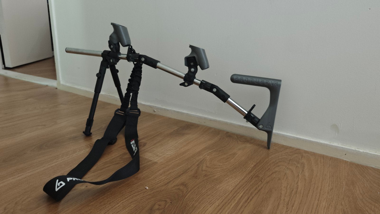PROTubeVR HTC Vive Rifle Standaard incl. Metalen bipod, Ophalen of Verzenden, Zo goed als nieuw, Overige typen, Pc