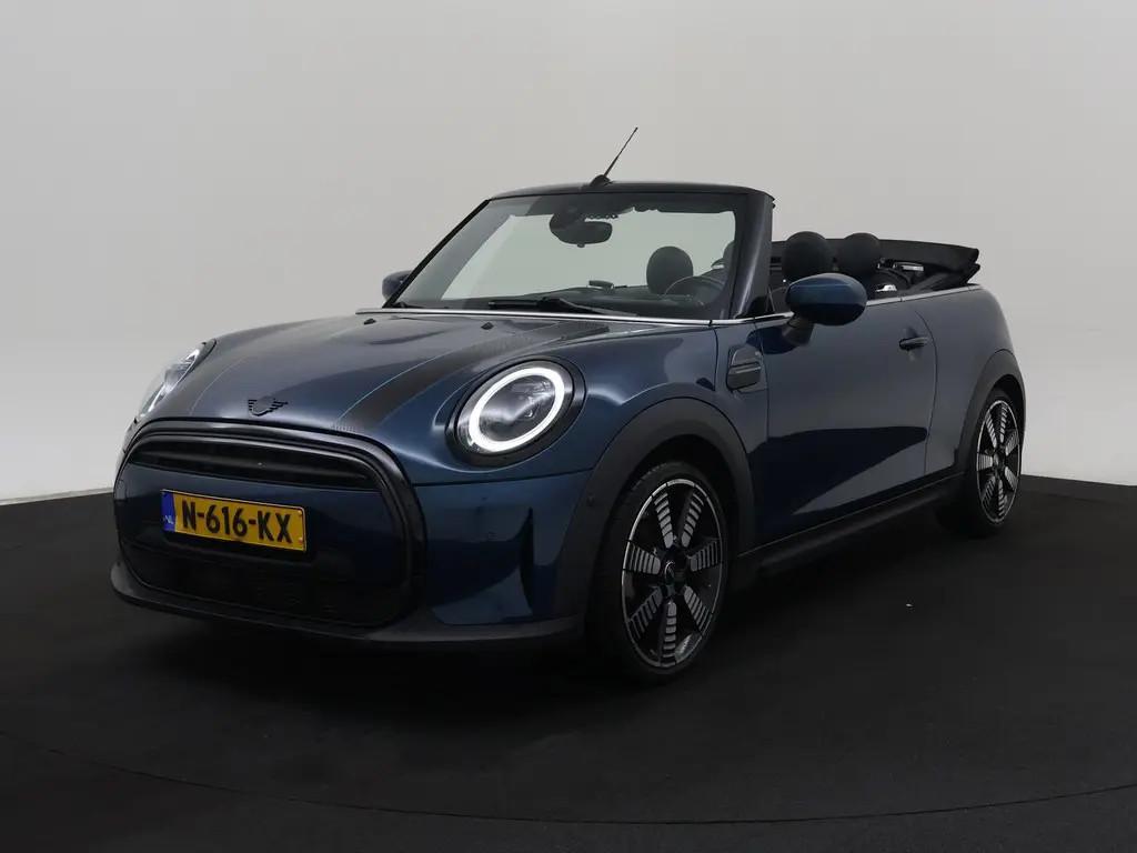 MINI Cabrio 1.5 Cooper Sidewalk Edition | LED | Leder | Navi, Auto's, Mini, 136 pk, Gebruikt, Cabriolet, 4 stoelen