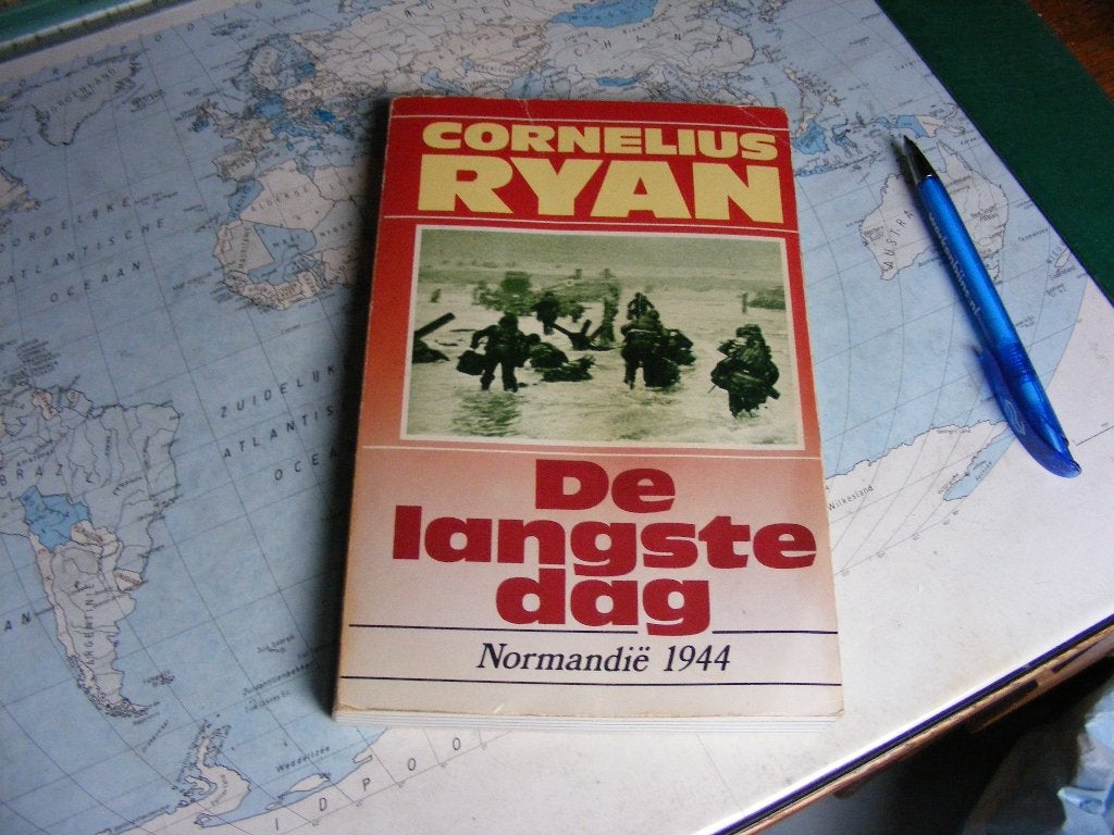 De langste dag     Met veel foto's, Verzenden, Overige soorten, Overige gebieden, Embleem of Badge