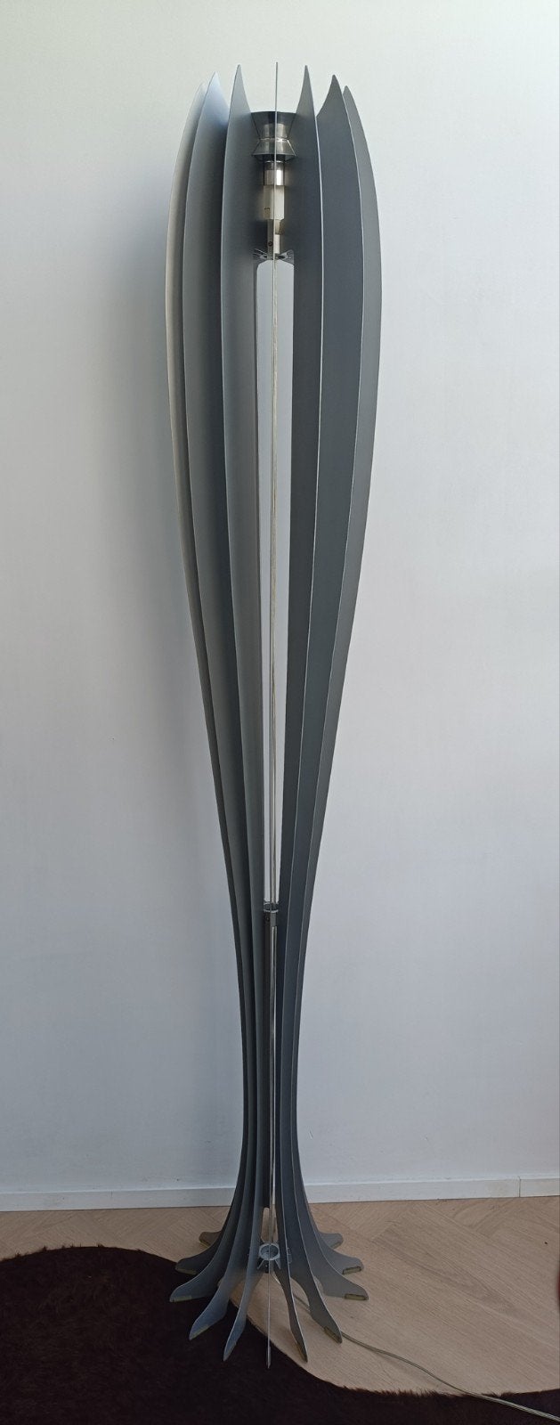 Foscarini Rha Terra vloerlamp – Luca Nichetto – zeldzaam, Huis en Inrichting, Ophalen, E27 (groot), Zo goed als nieuw, Metaal