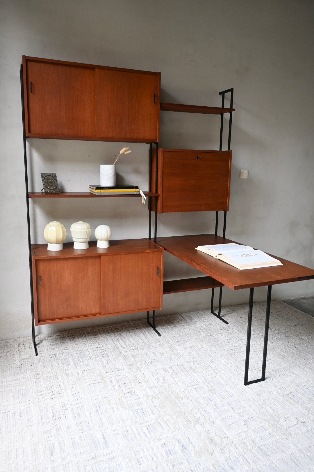 Wandsysteem modulair van Omnia Hilker jaren 60 vintage, Ophalen, Omnia Hilker, Omnia Hilker, Zo goed als nieuw