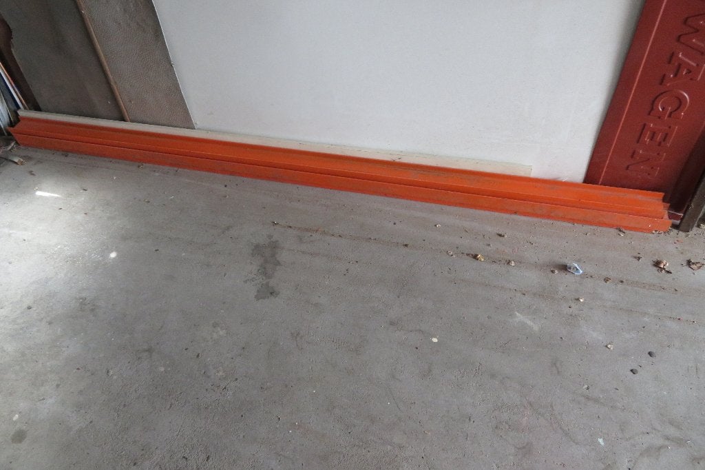 3 stuks H profielen van staal in kleur oranje 2 meter lang, Doe-het-zelf en Verbouw, Metalen, Ophalen, Gebruikt, Overige metalen