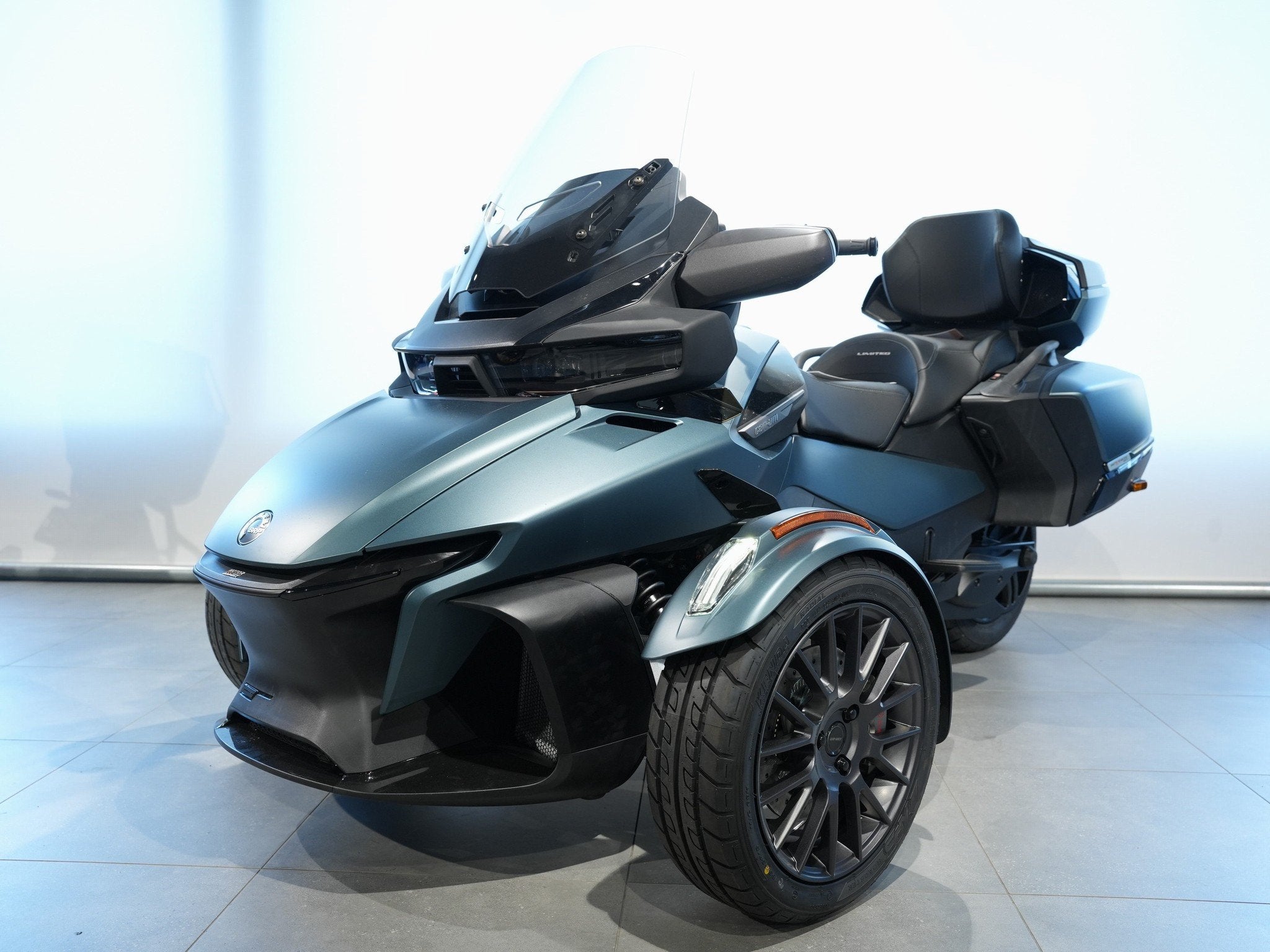 CAN-AM SPYDER RT LIMITED (bj 2026), BRP Benelux, Infobrpbenelux@brp.com, Meer dan 35 kW, Oktrooiplein 1/ bus 402
9000  Gent, BE