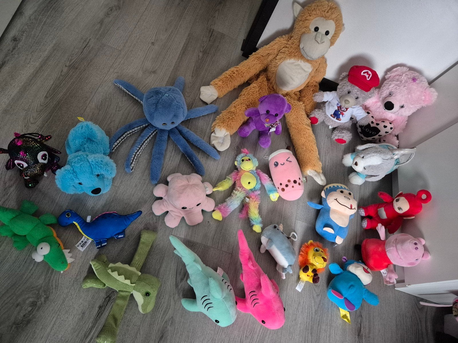 Grote collectie knuffels: divers en kleurrijk, Blauw, Ophalen of Verzenden, Zo goed als nieuw, Klein (minder dan 20 cm)
