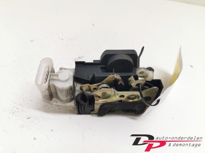 Deurslot Mechaniek 2Deurs rechts van een Fiat Punto, Auto-onderdelen, Gebruikt, -, -, Ophalen of Verzenden