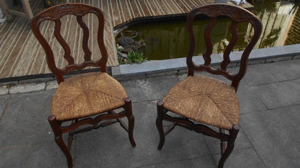 2 stuks antiek rieten stoelen Biedermeijer stijl prachtstaat, Antiek en Kunst, Ophalen