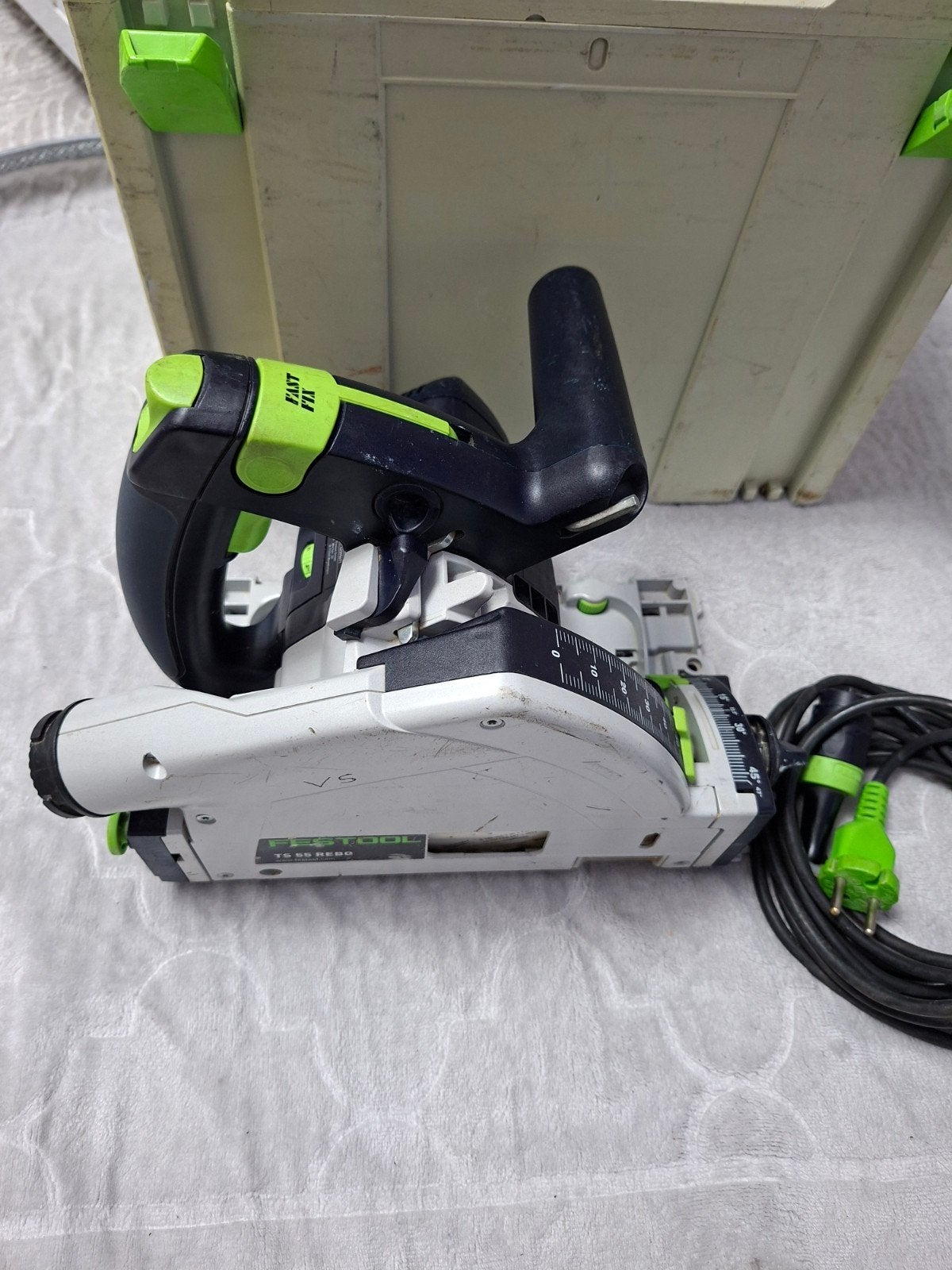 Festool TS 55 REBQ invalzaag 2017 met Systainer, Gebruikt, Invalzaag, Ophalen of Verzenden, 30 tot 70 mm