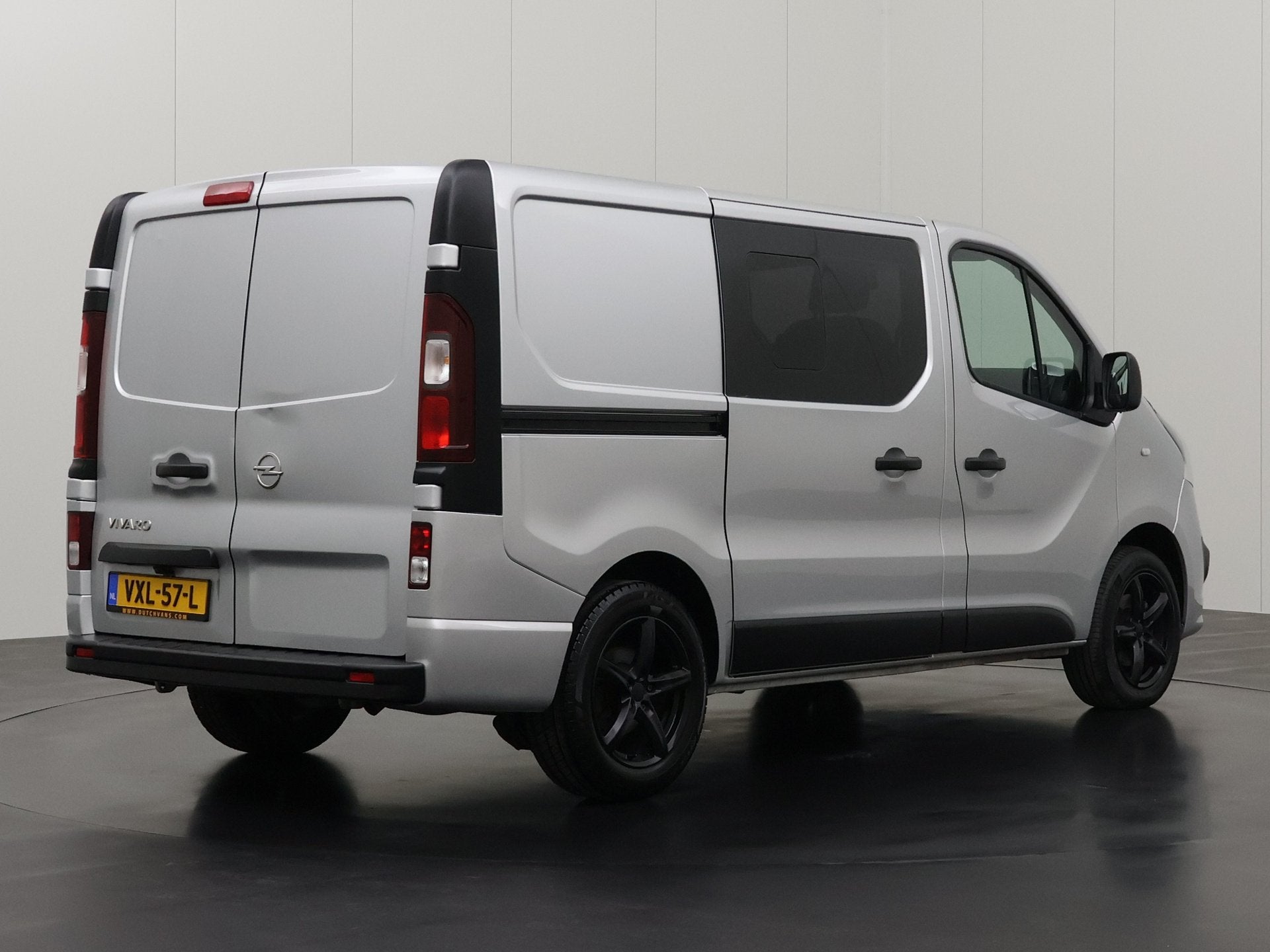 Opel Vivaro 1.6CDTI 120PK Dubbele Cabine Innovation | Multim, Voorwielaandrijving, Gebruikt, Euro 6, 4 cilinders