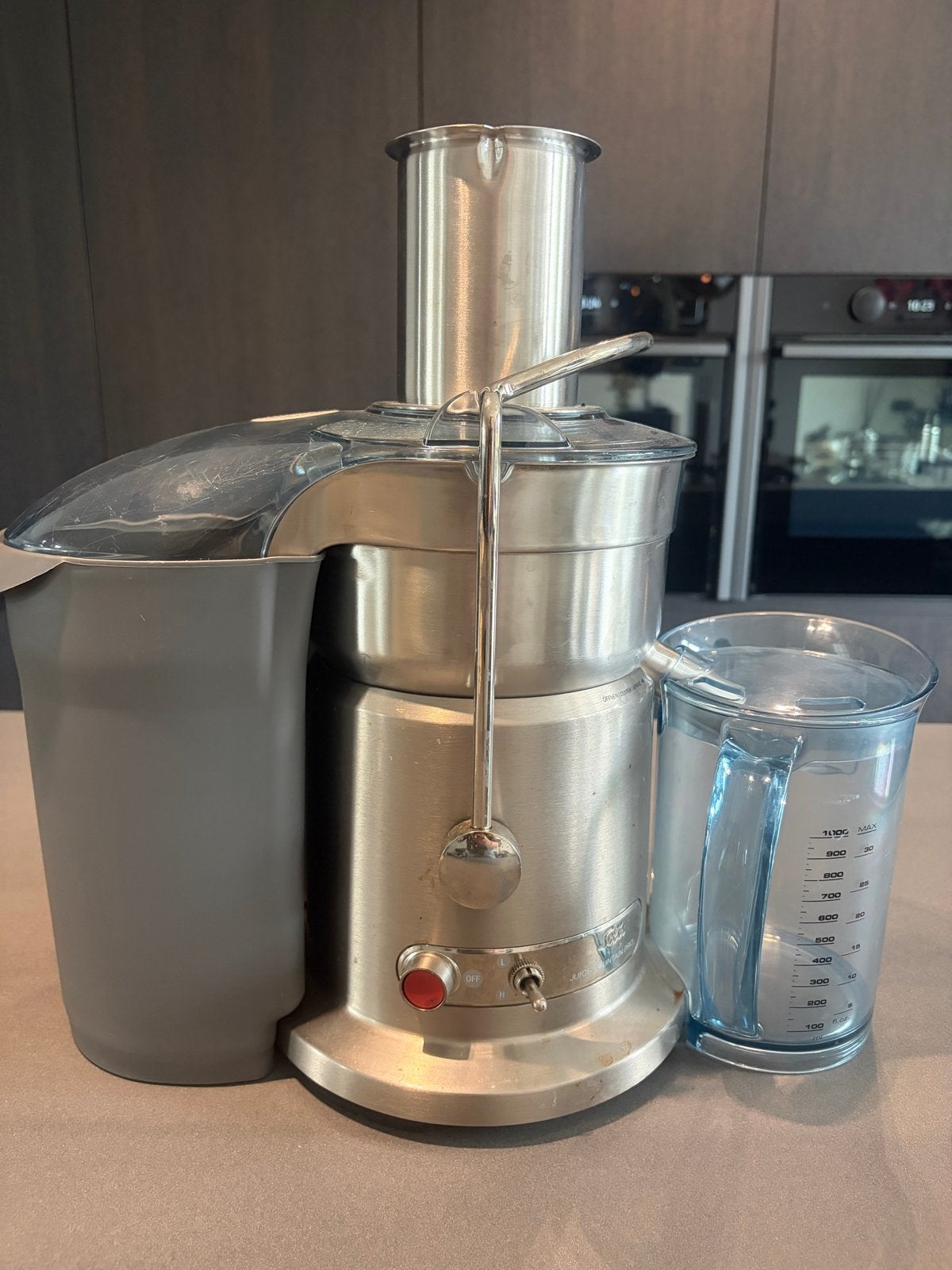 Solis Sapcentrifuge Juicer Type 843 – RVS – Werkt goed, Ophalen, Gebruikt, 1 tot 2 liter, 2 snelheden
