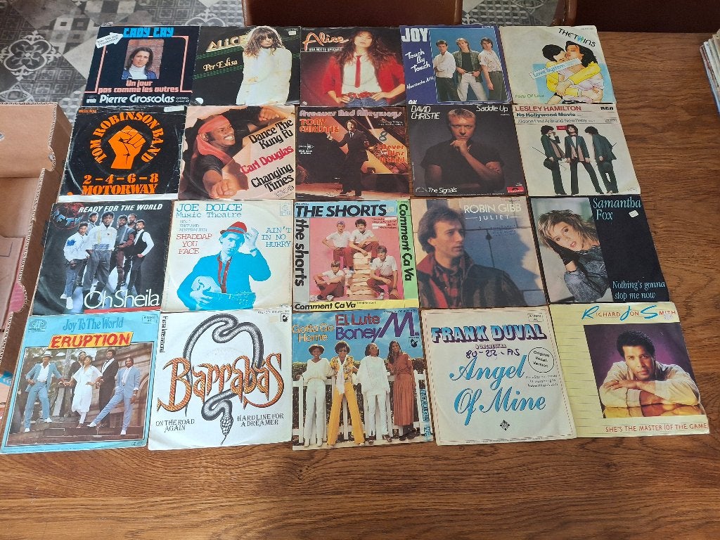Partij singles 400 stuks(3) 80 euro vaste prijs, Fotohoes, Ophalen of Verzenden, Zo goed als nieuw, Pop