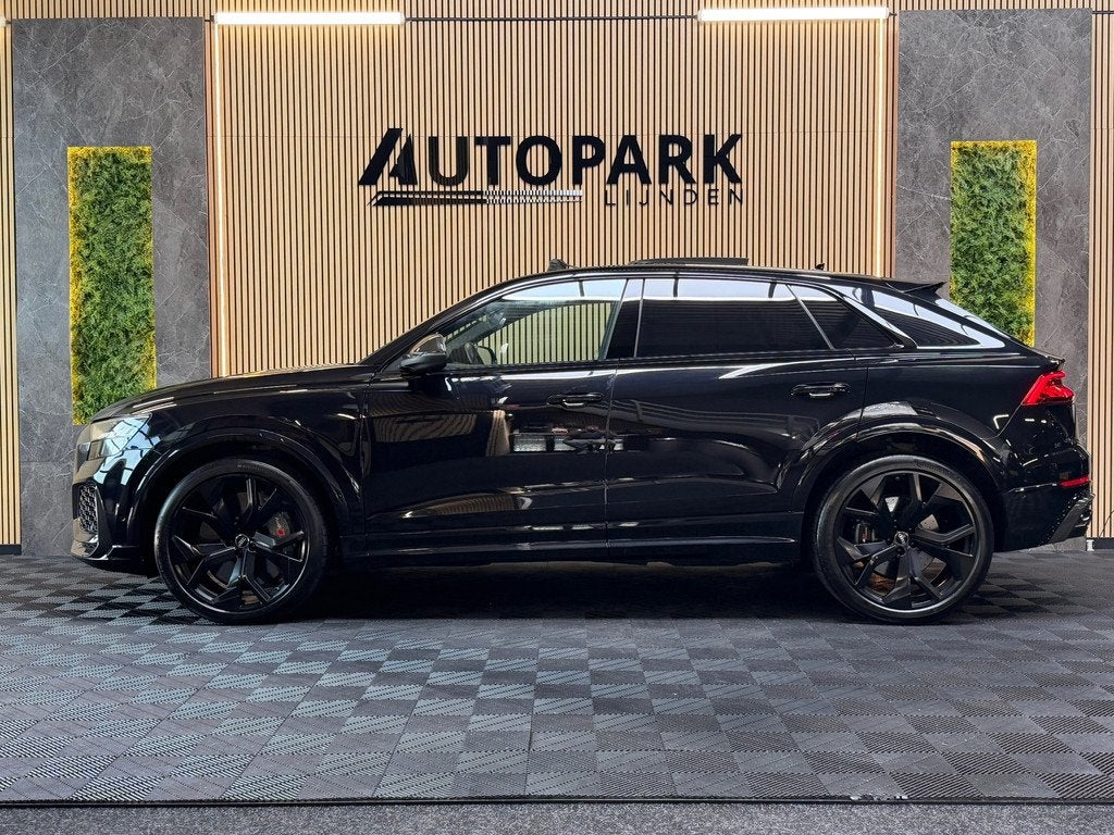 Audi RSQ8 4.0 TFSI RS Q8 quattro PANO|CARBON|KERAMISCH|B&O|M, Gebruikt, 600 pk, Zwart, Bedrijf