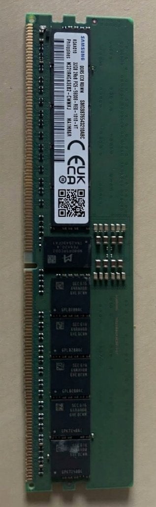 Samsung M321R4GA3EB2-CWMKJ - 32GB DDR5 ECC RDIMM