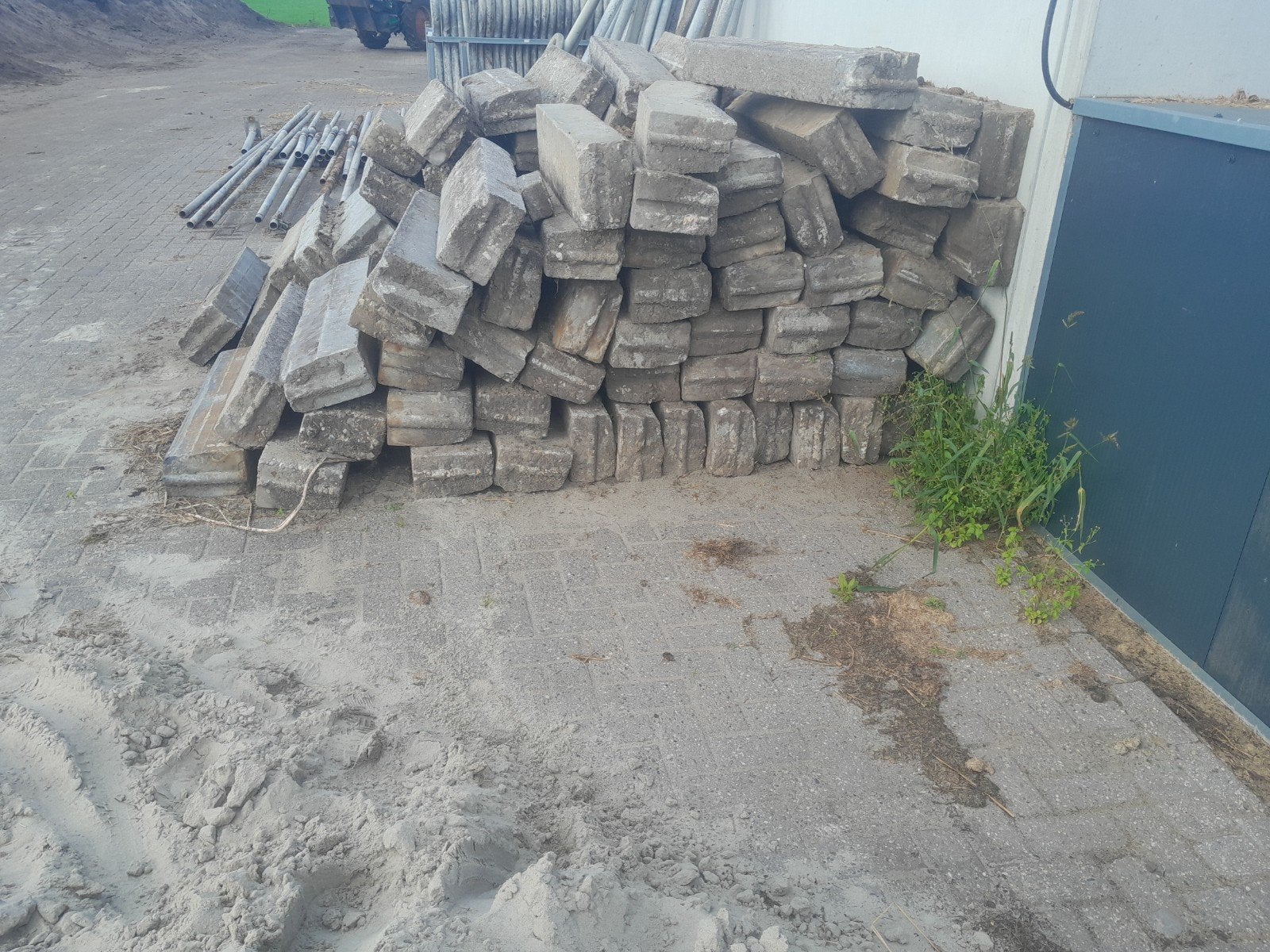 Gebruikte Trottoirbanden 13/15x25, Tuin en Terras, Gebruikt, Overige typen, Ophalen of Verzenden, 10 m² of meer