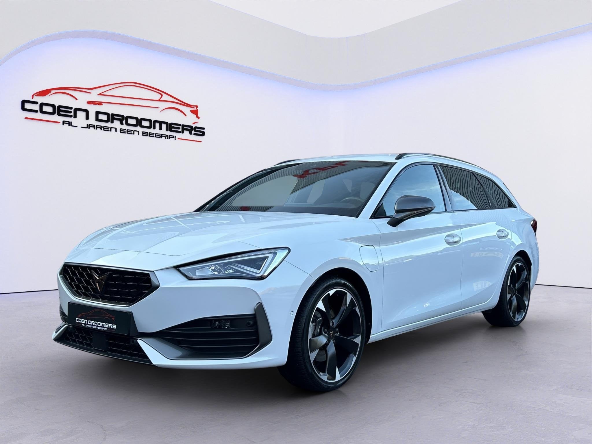 CUPRA Leon Sportstourer 1.4 e-Hybrid Business /Apple Carplay, Auto's, Stof, Gebruikt, 4 cilinders, 1589 kg