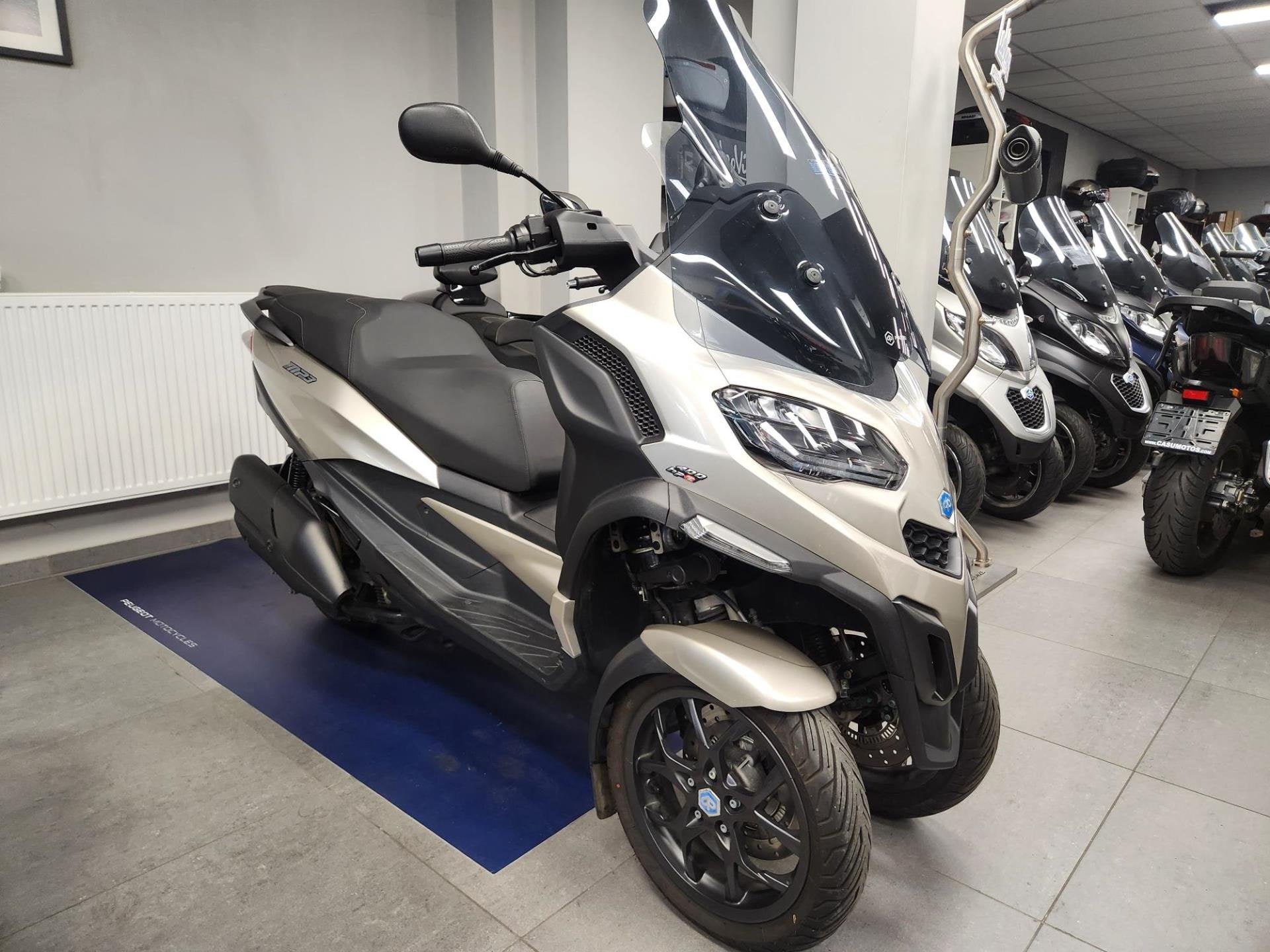 Piaggio MP3 400 HPE RST 2023 RIJKLAAR GARANTIE, Bedrijf, Overig, Mauritslaan, 110
6161HZ  GELEEN, NL, Info@motorstorelimburg.nl