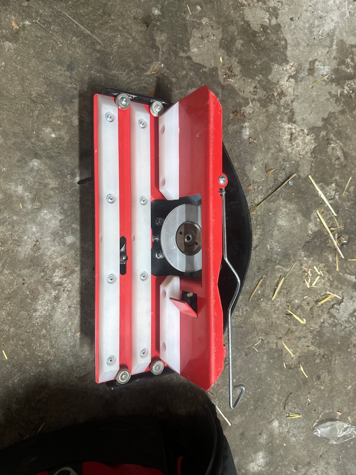 Rubi Jolly Pro Edger - Tegelrandafwerker, Doe-het-zelf en Verbouw, Gereedschap | Handgereedschap, Ophalen of Verzenden, Zo goed als nieuw