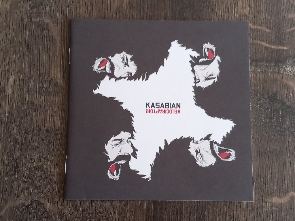CD  Kasabian - Velociraptor! (2011), Ophalen of Verzenden, Zo goed als nieuw, Indie Rock