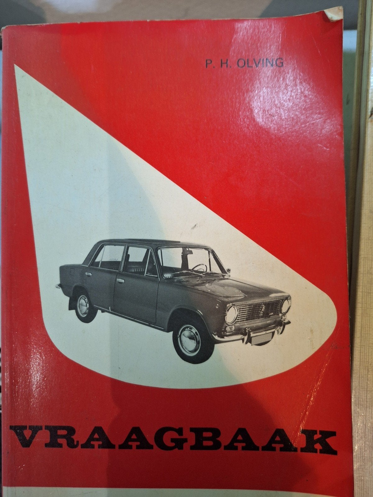 Vraagbaak voor uw Lada (1972-1985) - P.H. Olving, Ophalen of Verzenden, Gelezen, Overige merken, P. H. Olving