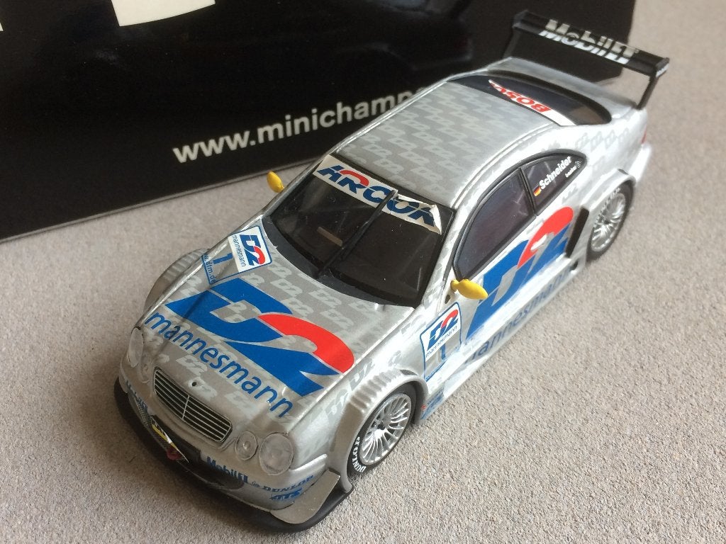 Mercedes W208 CLK/ DTM 2000 B. Schneider 1/43, Hobby en Vrije tijd, Modelauto's | 1:43, Ophalen of Verzenden, Gebruikt, Auto, MiniChamps