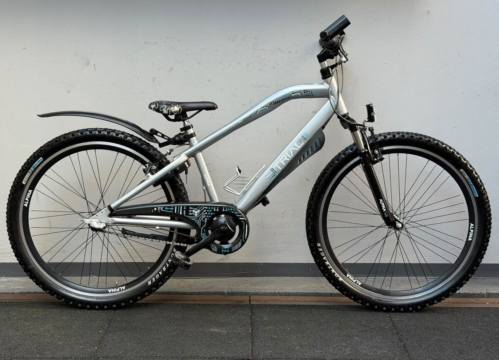 Alpina Trial 26 inch, stoere Mountainbike, 3 versnellingen, Velgrem, Zo goed als nieuw, Handrem, Ophalen