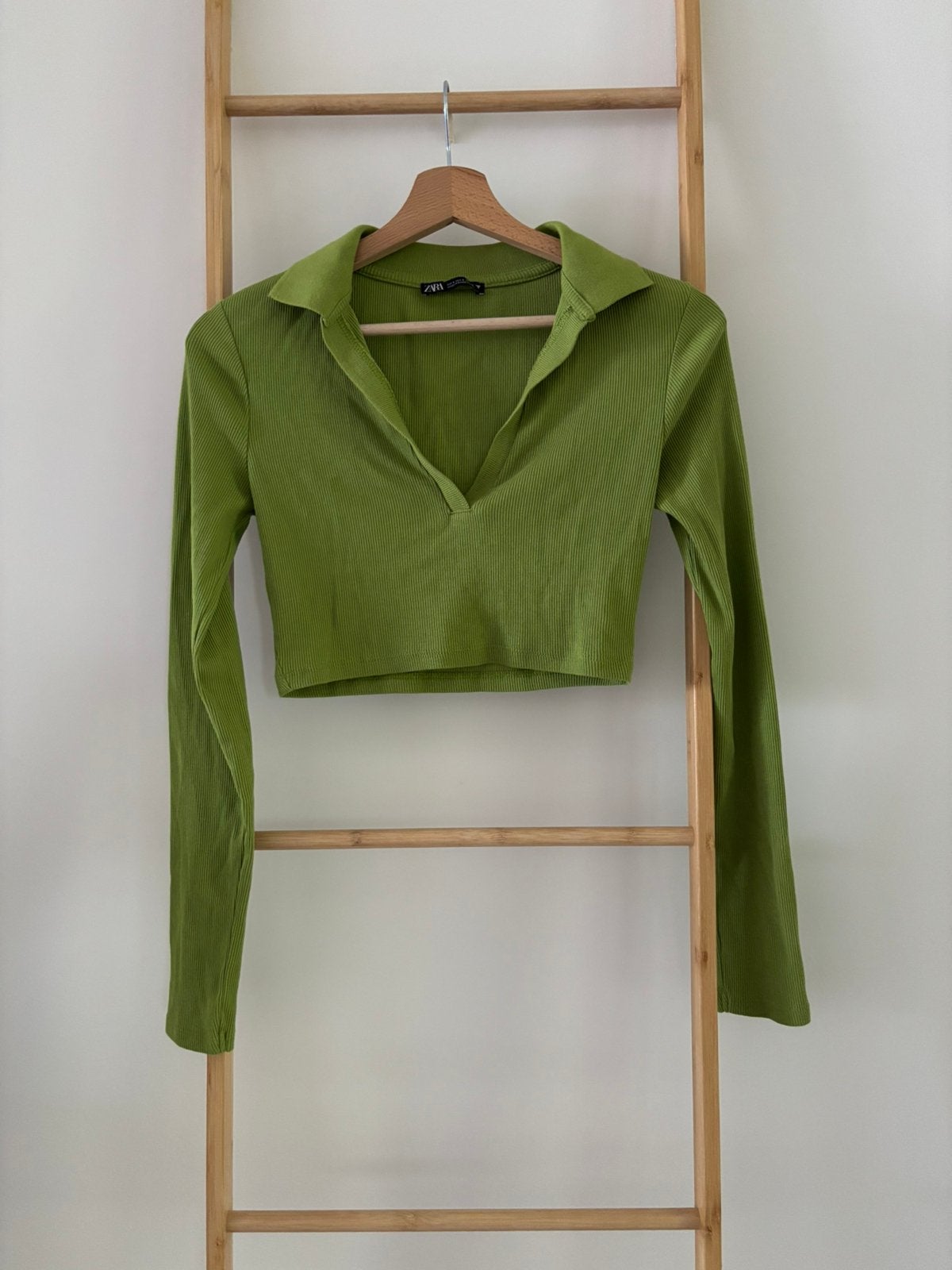 Groene longsleeve crop top met kraagje Zara, Ophalen of Verzenden, Zo goed als nieuw, Lange mouw, Maat 36 (S)