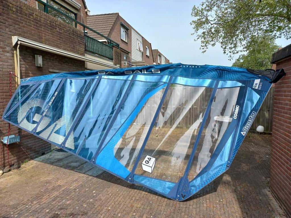 Gaastra Cosmic 8.3 + Gaastra SDM 490 mast / Makani 46 cm G10, Ophalen, Met draagtas, 7 m² of meer, Zo goed als nieuw