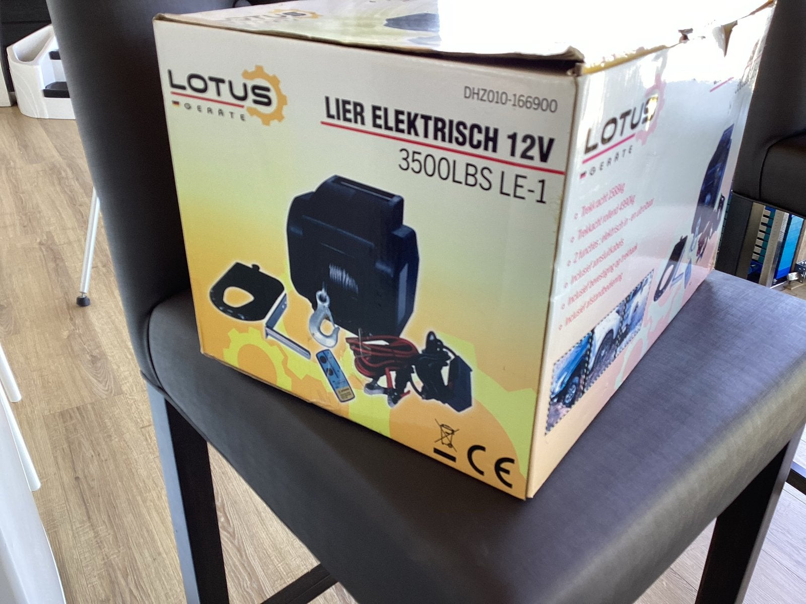 Nieuwe Lotus elektrische lier 12V 3500lbs, Ophalen of Verzenden, Nieuw, Elektrisch
