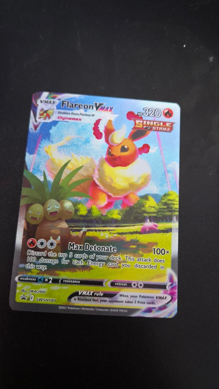 Pokémon Flareon VMAX SWSH180 Promo Kaart, Ophalen of Verzenden, Zo goed als nieuw, Losse kaart, Foil