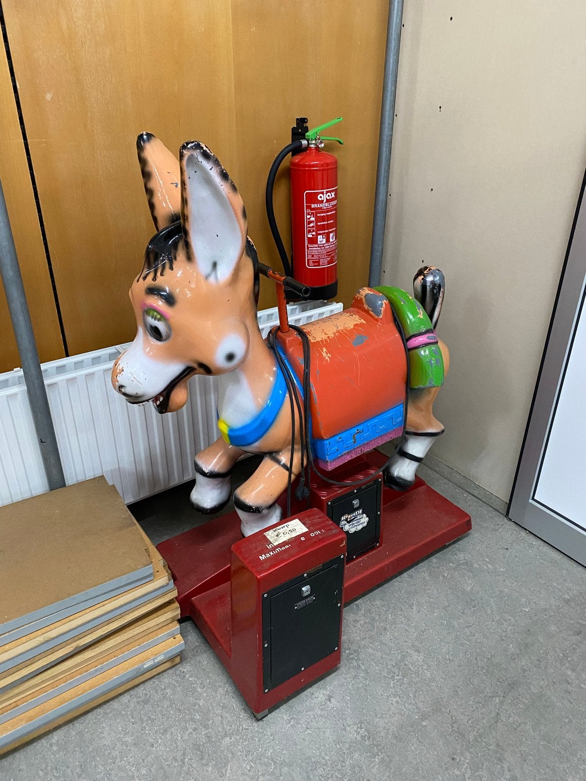 Kiddy Ride hobbelezel werkend, Ophalen, Gebruikt