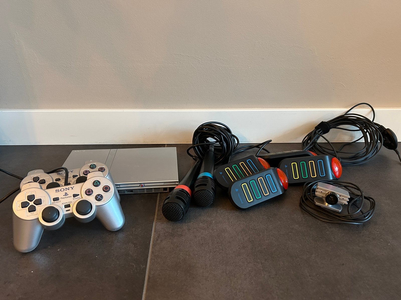 Playstation 2 met veel spellen en accessoires, Gebruikt, Overige genres, Eén computer, Ophalen of Verzenden