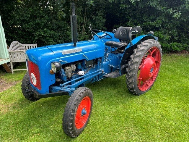 Ford Dexta met kenteken, Gebruikt, Ophalen of Verzenden, Ford, Tot 80 Pk