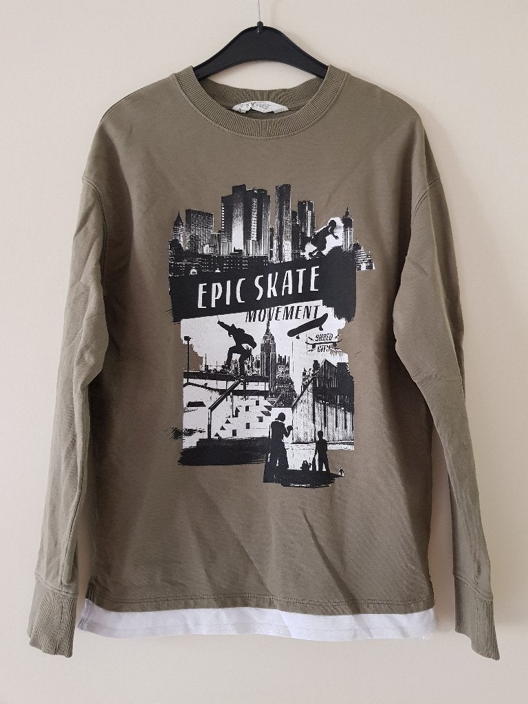 H&M sweater/longsleeve kaki met afbeelding maat 146-152, Jongen of Meisje, Trui of Vest, H&M, Ophalen of Verzenden