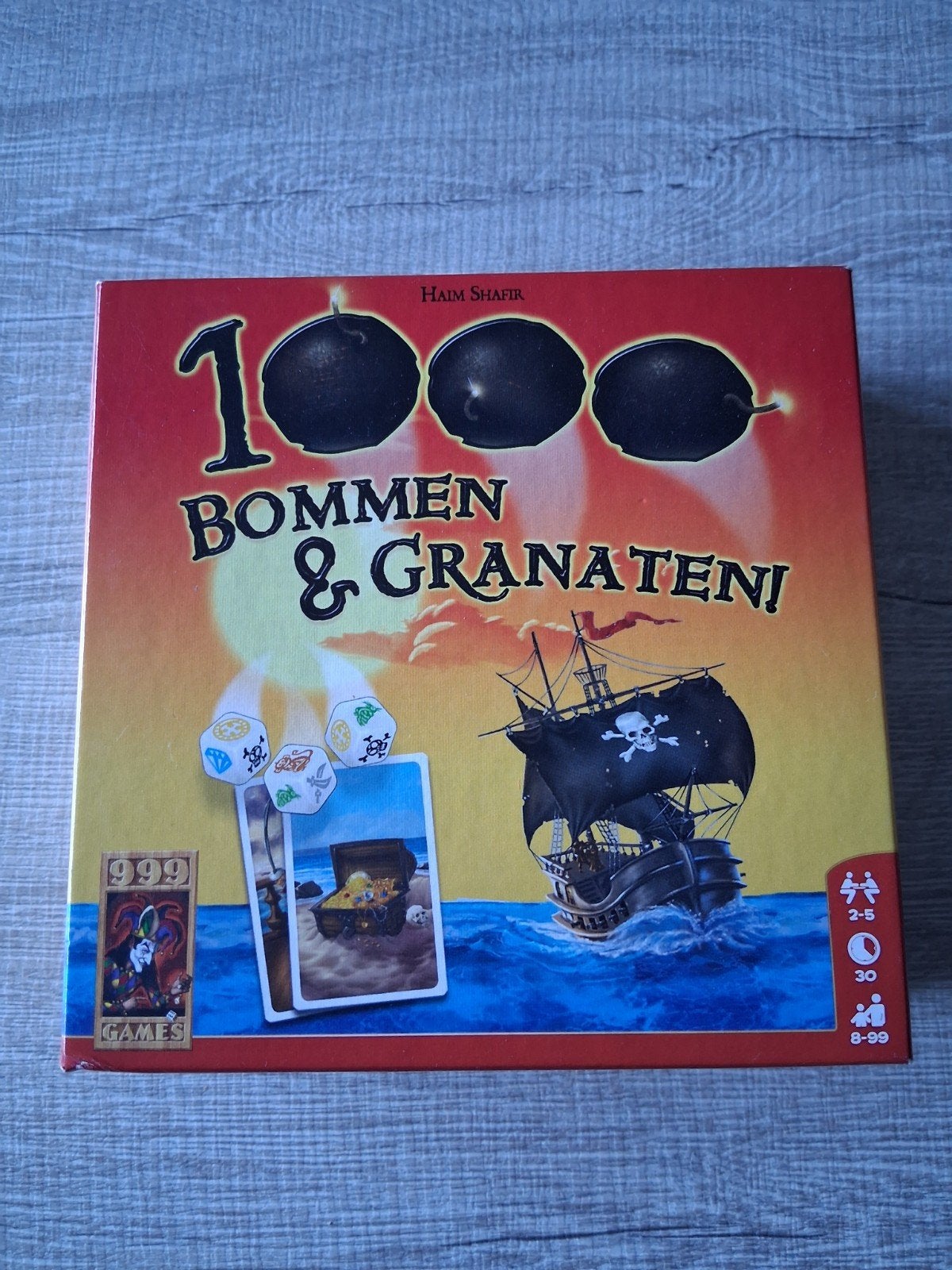 1000 Bommen & Granaten dobbelspel - 999 Games, Vijf spelers of meer, Ophalen of Verzenden, Zo goed als nieuw, 999 Games