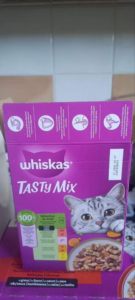 Katten voer  het is natvoer zakjes  van whiskas, Ophalen of Verzenden, Nieuw