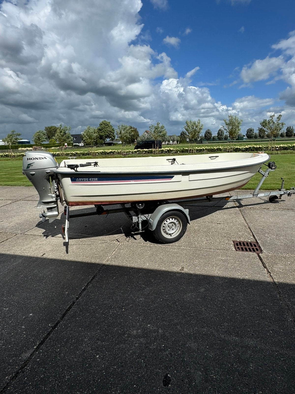 Ryds 425R, Watersport en Boten, Vis- en Consoleboten, Ophalen, 10 tot 30 pk, Gebruikt, Viertaktmotor