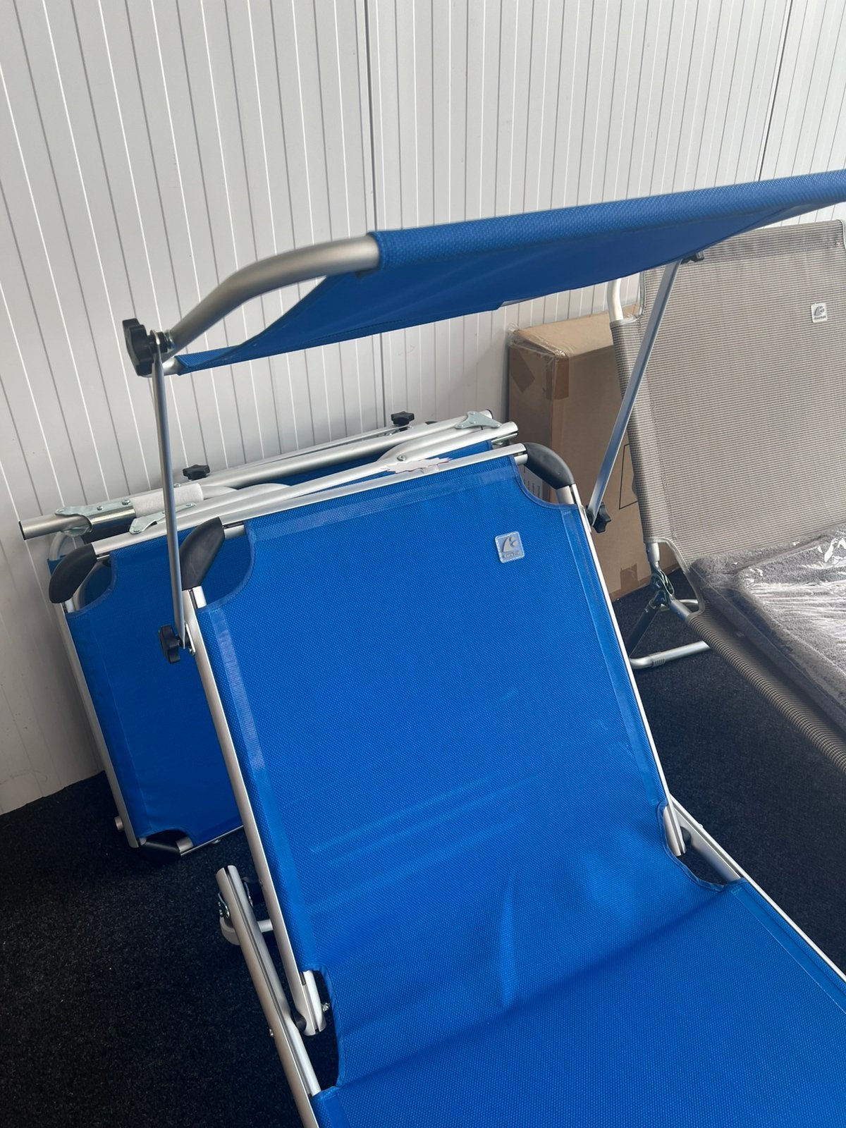 Eurotrail Strandbed met Zonnekap Blauw nieuw, Ophalen, Zo goed als nieuw, Aluminium, Inklapbaar