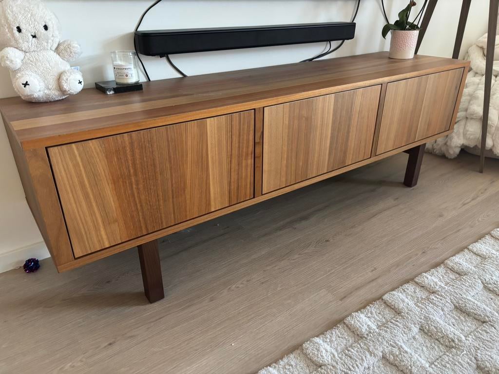 IKEA Stockholm walnootfineer TV kast 160x40x50, Huis en Inrichting, Ophalen, Zo goed als nieuw, 25 tot 50 cm, 150 tot 200 cm