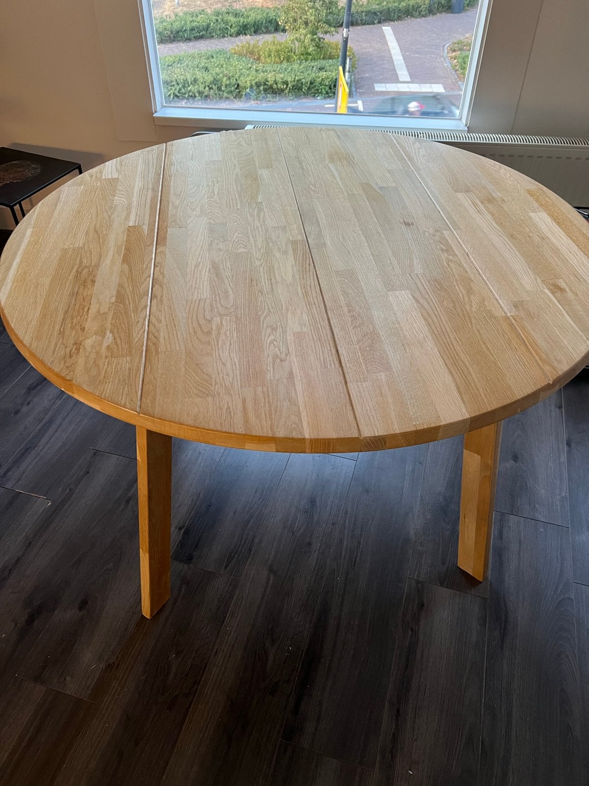 WOOOD Tablo massief eikenhouten eettafel - Ø 119 cm, Ophalen, Gebruikt, 100 tot 150 cm, Vier personen