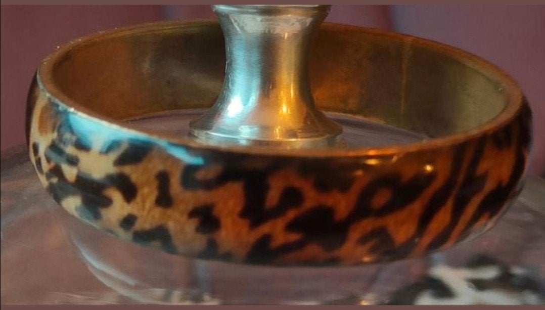 Vintage emaille/messing tijgerprint armband, Verzenden, Zo goed als nieuw, Goud, Overige materialen
