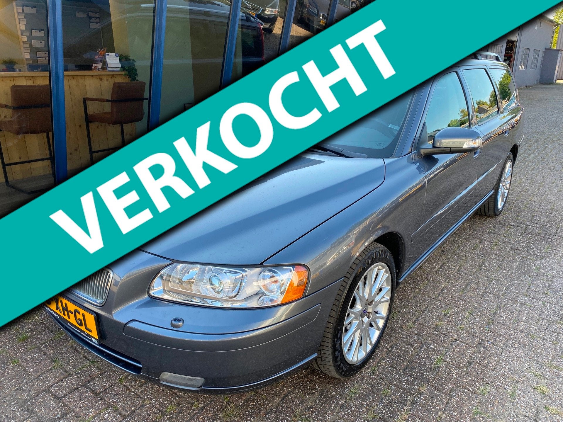 Volvo V70 2.4 Edition Sport LEER / NAVI / SUNROOF, Voorwielaandrijving, Zwart, 1470 kg, Euro 4