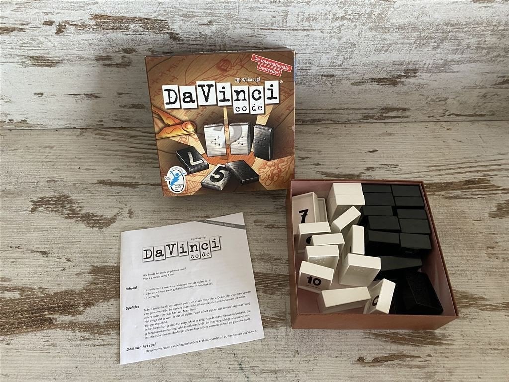 DaVinci code wie kraakt het eerste de geheime code? [s912], Hobby en Vrije tijd, Gezelschapsspellen | Bordspellen, Verzenden, Zo goed als nieuw