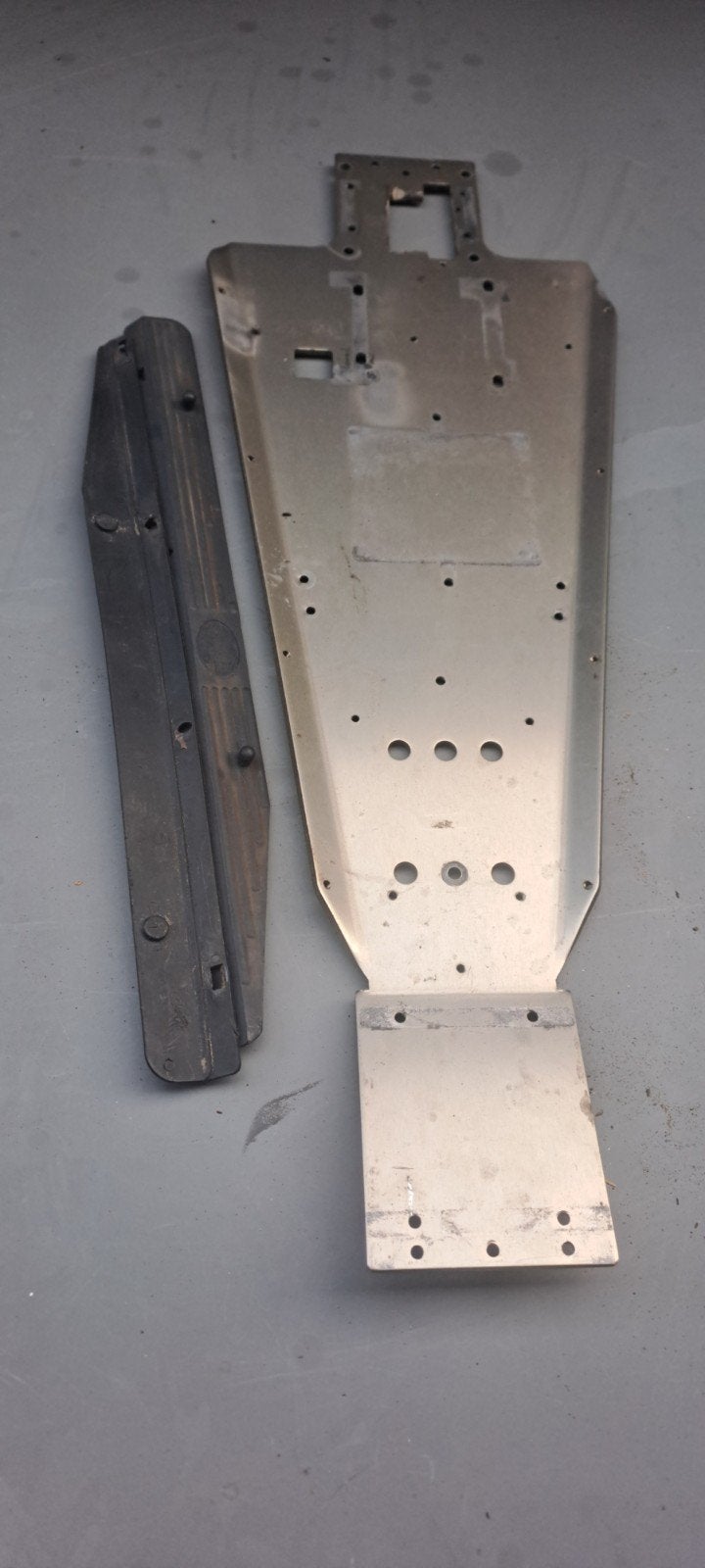 fg marder chassis met zij kanten, Ophalen of Verzenden, Gebruikt, Auto